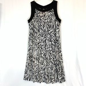 SANDRA DARREN ZEBRA PRINT KNIT DRESS